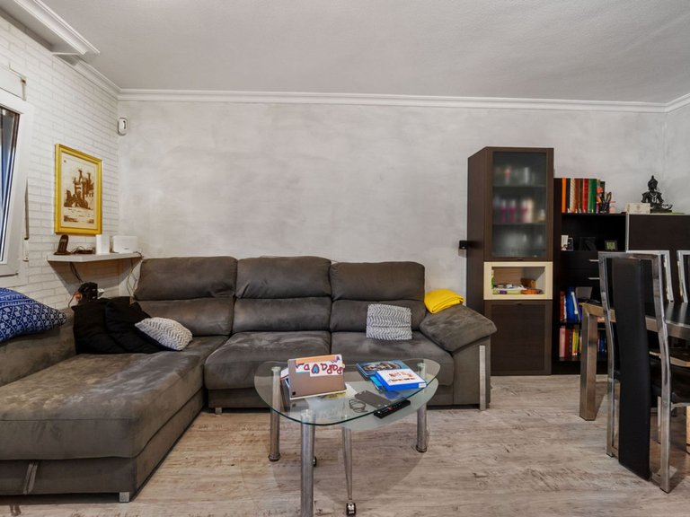 Villa for Sale in Torrevieja, Alicante 3