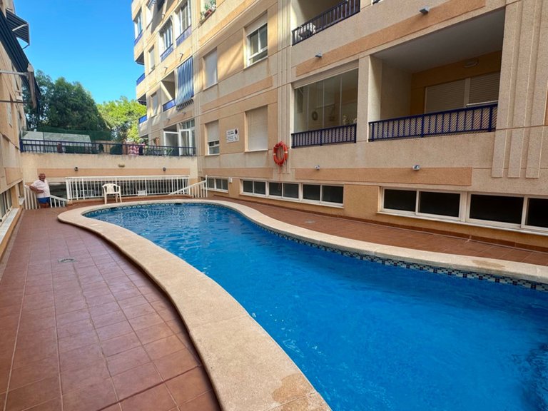 Apartment for Sale in Guardamar Del Segura, Alicante 1