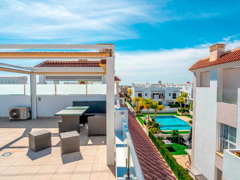 Apartment for Sale in Dona Pepa, Alicante 23