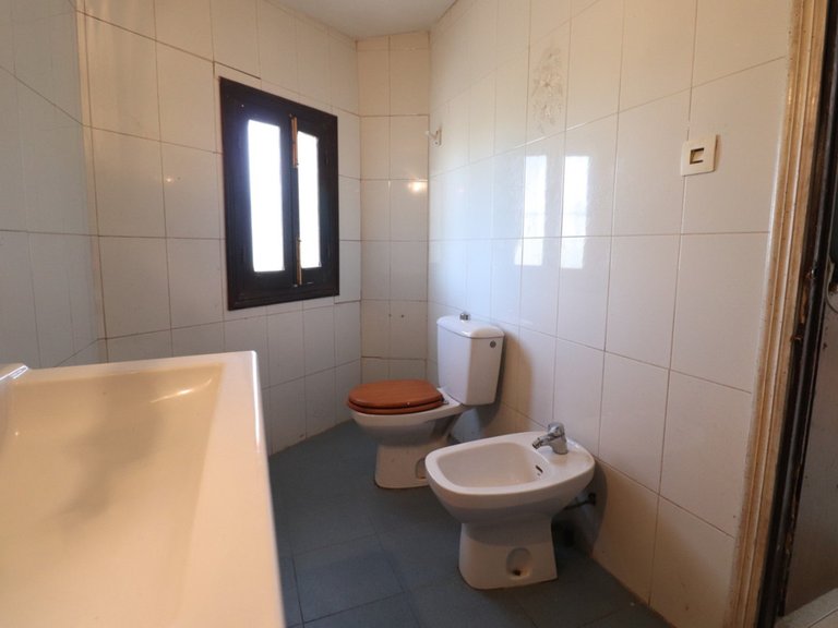 Villa for Sale in Heredades, Alicante 20