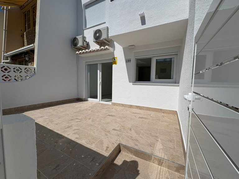 Villa for Sale in Torrevieja, Alicante 27