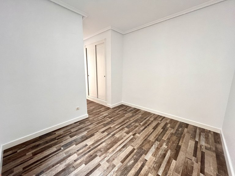 Apartment for Sale in San Miguel De Salinas, Alicante 9