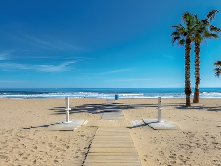 Apartment for Sale in Torrevieja, Alicante 30