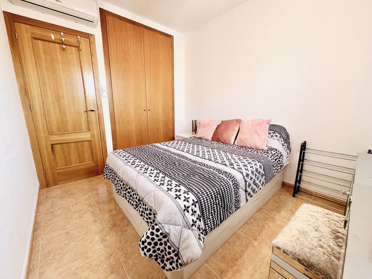 Villa for Sale in Cabo Roig, Alicante 9