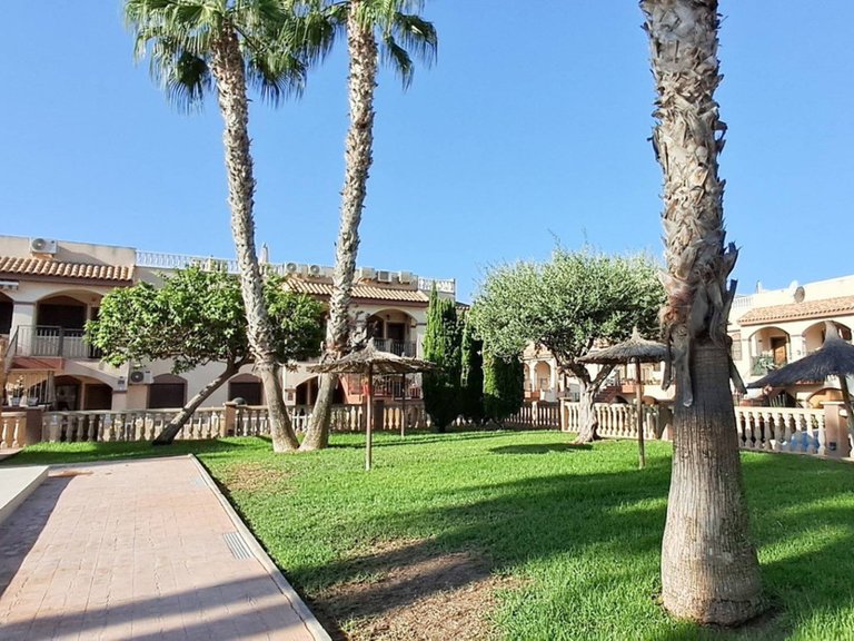 Apartment for Sale in Torrevieja, Alicante 21