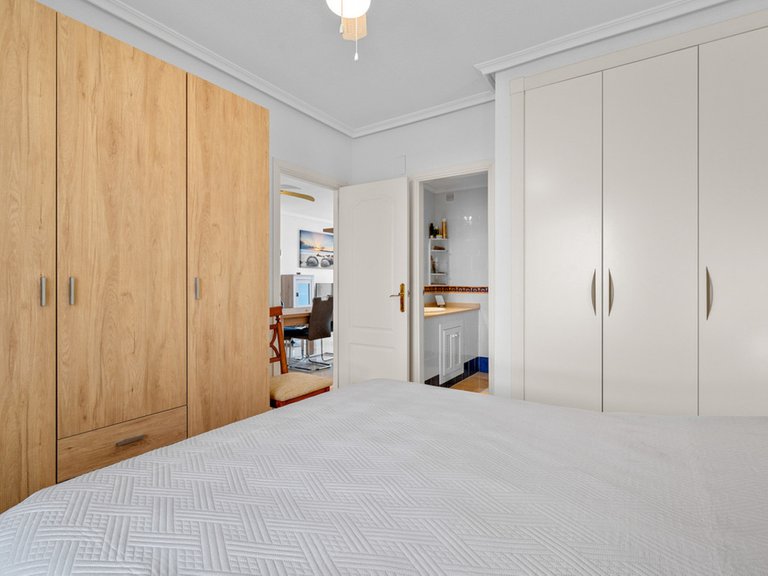 Apartment for Sale in Playa Flamenca, Alicante 16