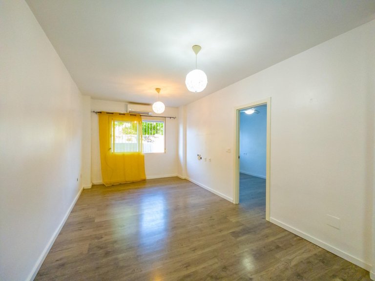 Apartment for Sale in Torrevieja, Alicante 1