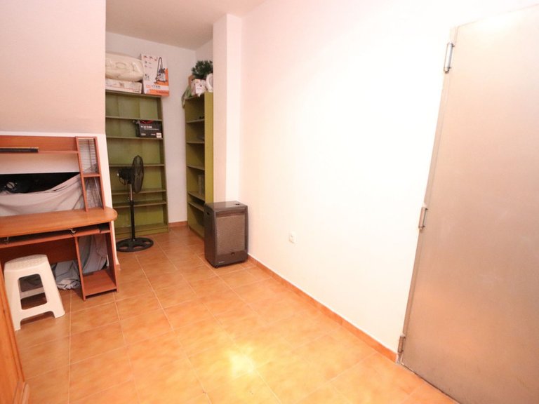 Apartment for Sale in Playa Flamenca, Alicante 37