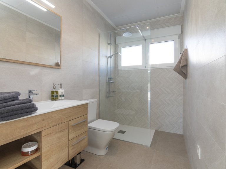 Villa for Sale in Aspe, Alicante 14