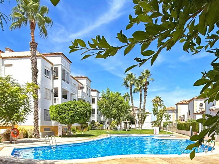 Apartment for Sale in Villamartin, Alicante 11