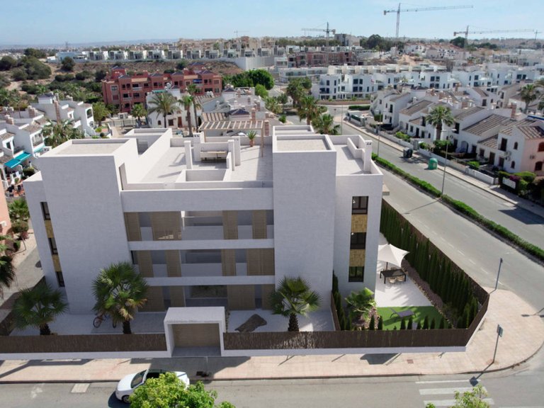 Apartment for Sale in Villamartin, Alicante 18