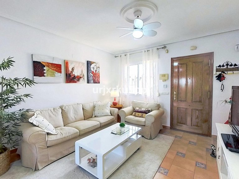 Villa for Sale in Playa Flamenca, Alicante 3