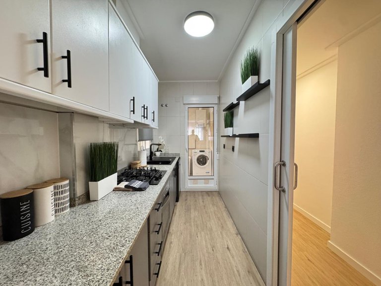 Apartment for Sale in Torrevieja, Alicante 19