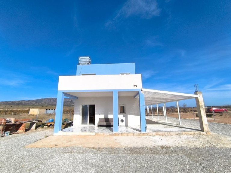 Villa for Sale in Pinoso, Alicante 3