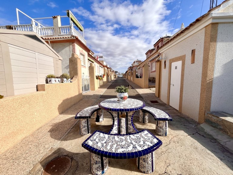 Apartment for Sale in Playa Flamenca, Alicante 34