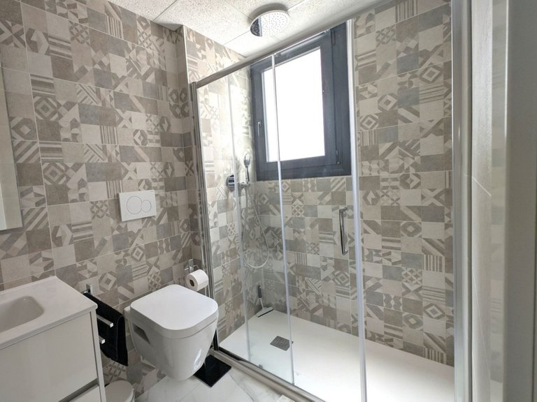 Apartment for Sale in Los Altos, Alicante 32