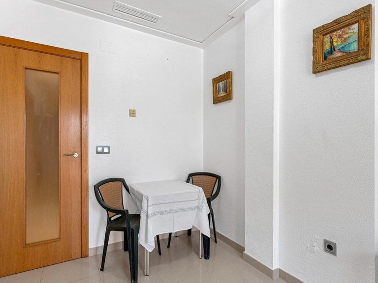 Apartment for Sale in Torrevieja, Alicante 9