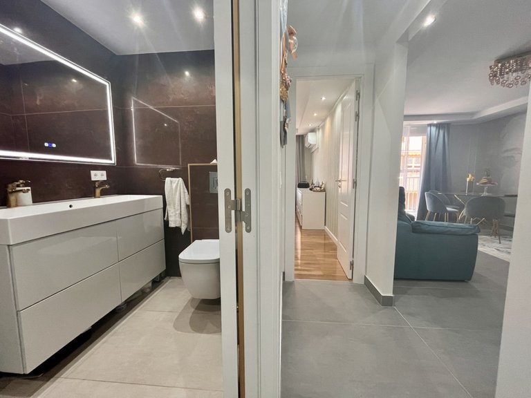 Apartment for Sale in Torrevieja, Alicante 13