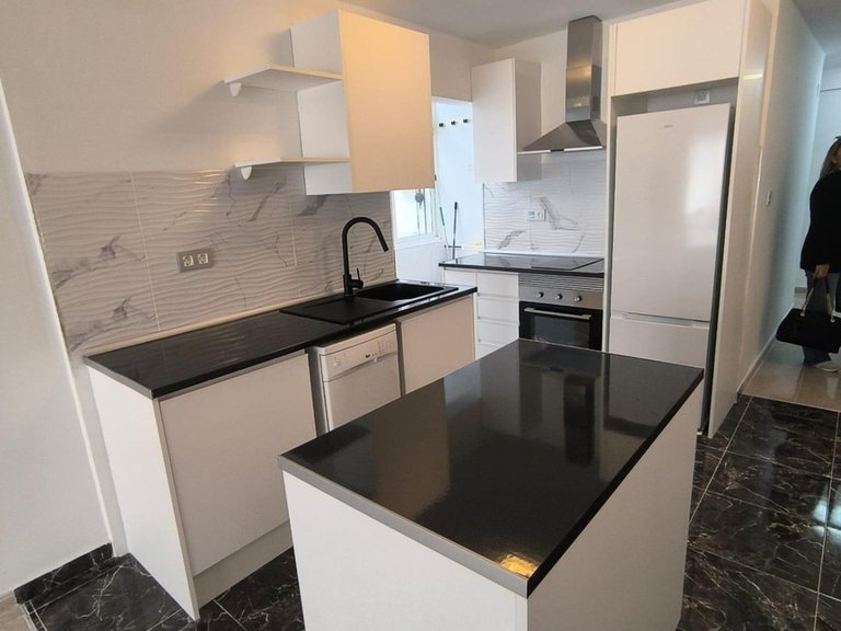 Apartment for Sale in Torrevieja, Alicante 5