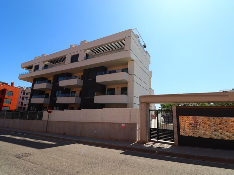 Apartment for Sale in Villamartin, Alicante 17