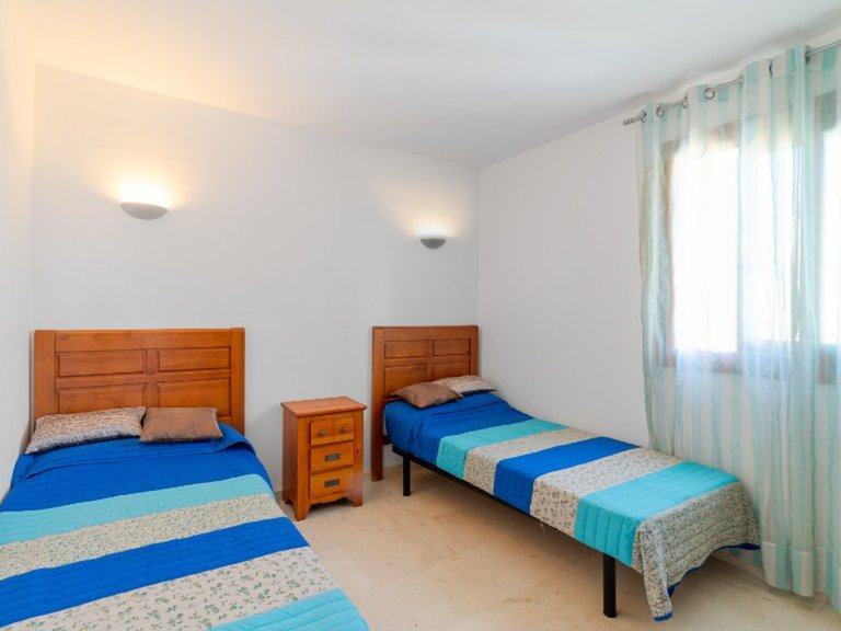 Apartment for Sale in Punta Prima, Alicante 22