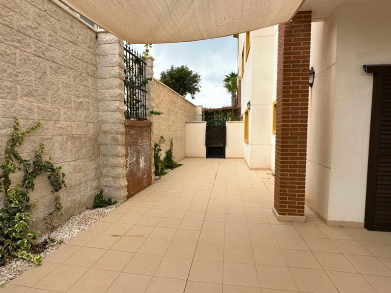 Apartment for Sale in Guardamar Del Segura, Alicante 23