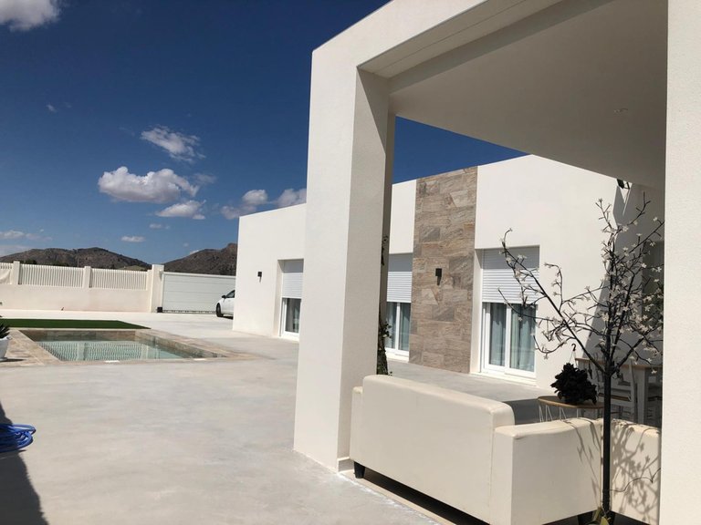 Villa for Sale in Pinoso, Alicante 5