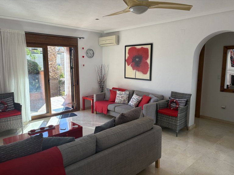 Villa for Sale in Algorfa, Alicante 4