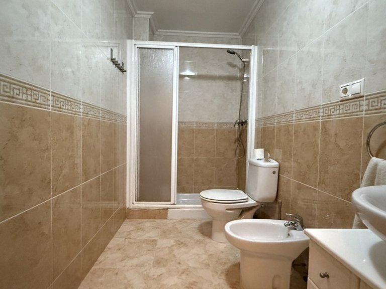 Apartment for Sale in Torrevieja, Alicante 15