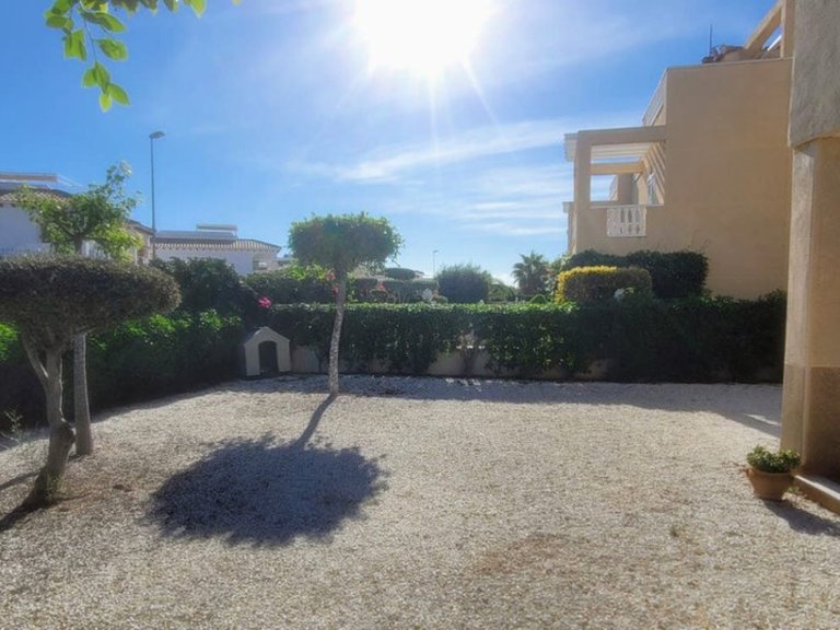 Apartment for Sale in Playa Flamenca, Alicante 30