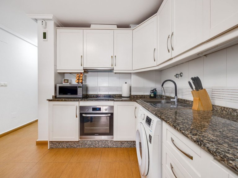 Apartment for Sale in Torrevieja, Alicante 33