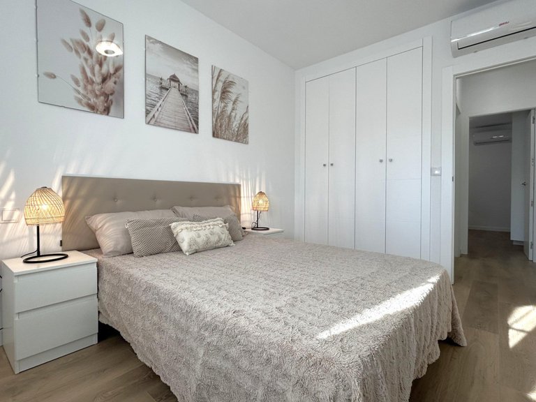 Villa for Sale in San Luis, Alicante 5