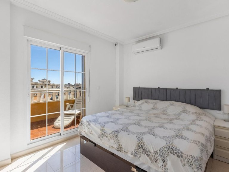 Villa for Sale in Orihuela, Alicante 15