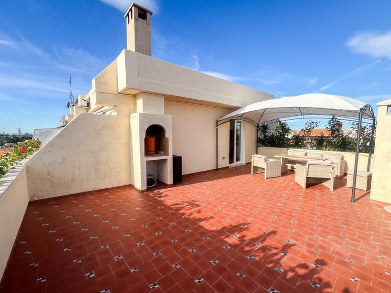 Apartment for Sale in Punta Prima, Alicante 2