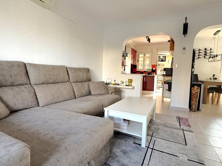 Villa for Sale in Torrevieja, Alicante 1