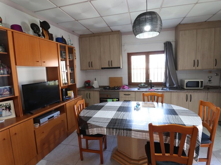 Villa for Sale in Benijofar, Alicante 5