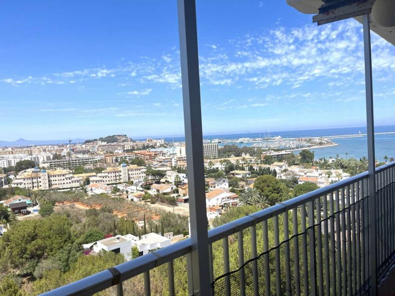 Apartment for Sale in Denia, Alicante 1