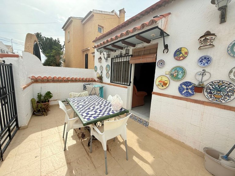 Villa for Sale in Benijofar, Alicante 5