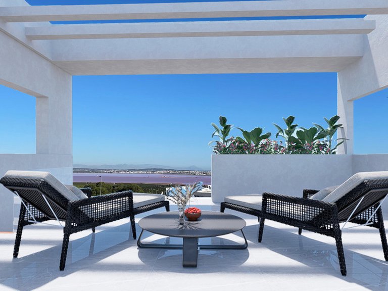 Villa for Sale in Torrevieja, Alicante 12