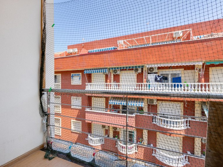 Apartment for Sale in Torrevieja, Alicante 41