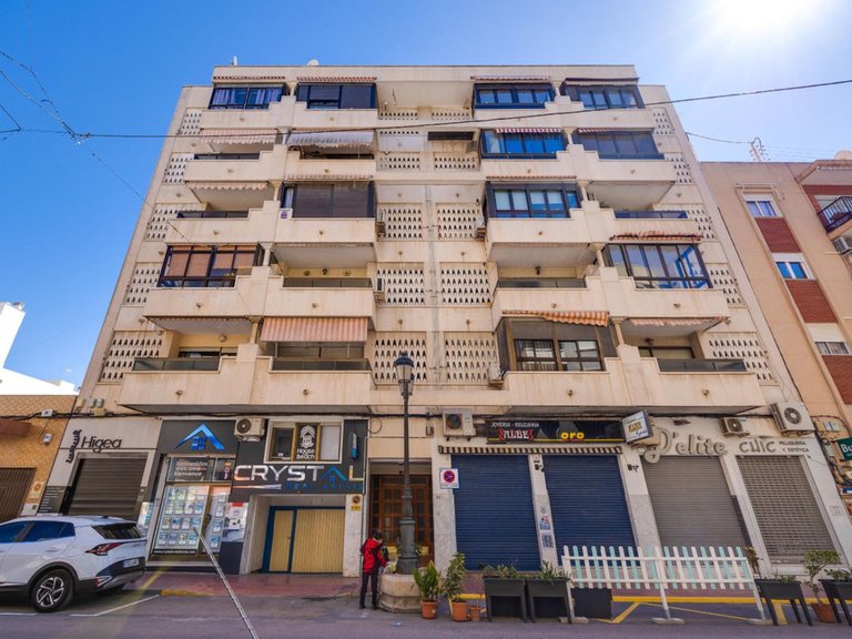 Apartment for Sale in Guardamar Del Segura, Alicante 1