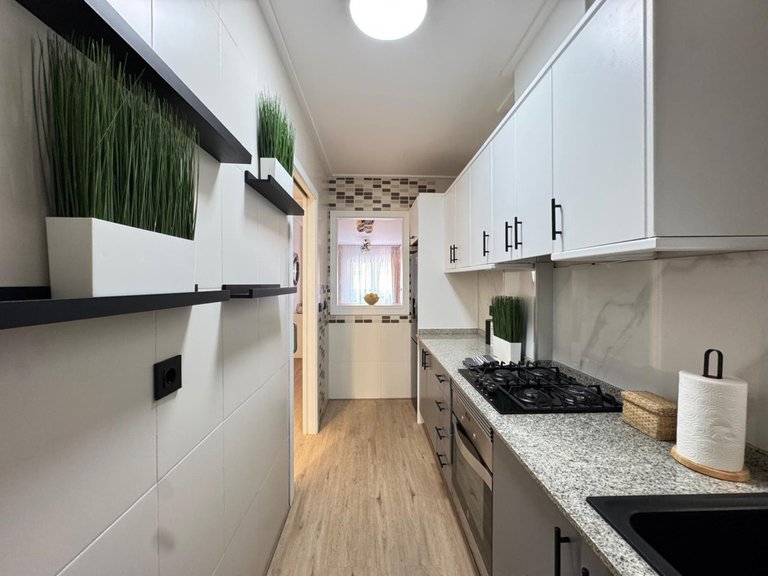 Apartment for Sale in Torrevieja, Alicante 18