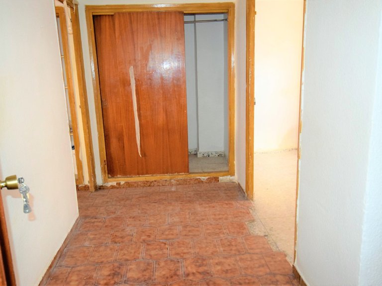 Apartment for Sale in Guardamar Del Segura, Alicante 25