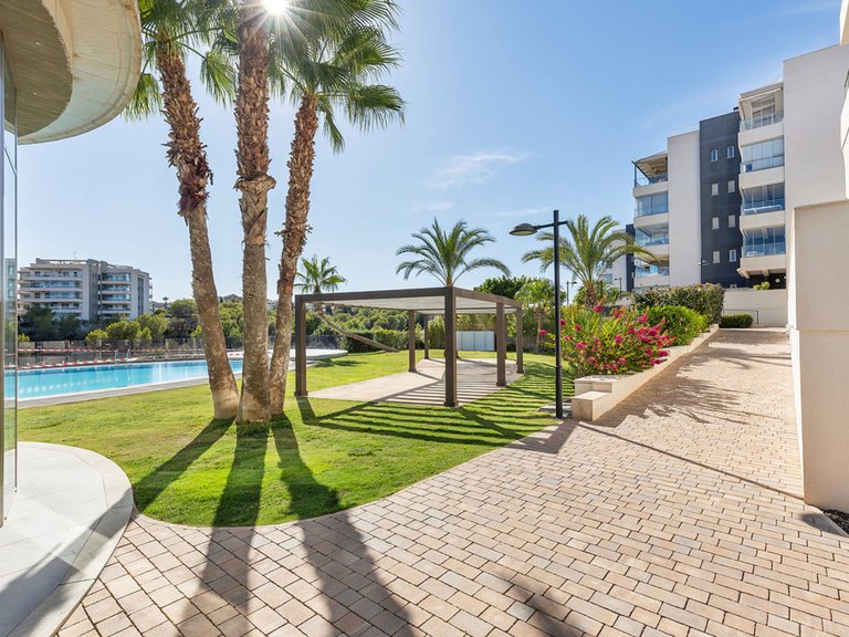 Apartment for Sale in Villamartin, Alicante 2
