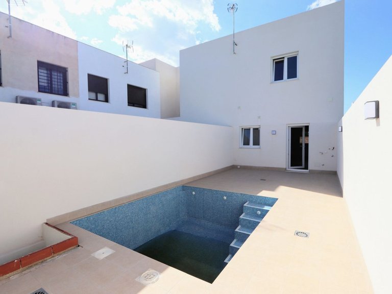 Villa for Sale in Pilar De La Horadada, Alicante 22