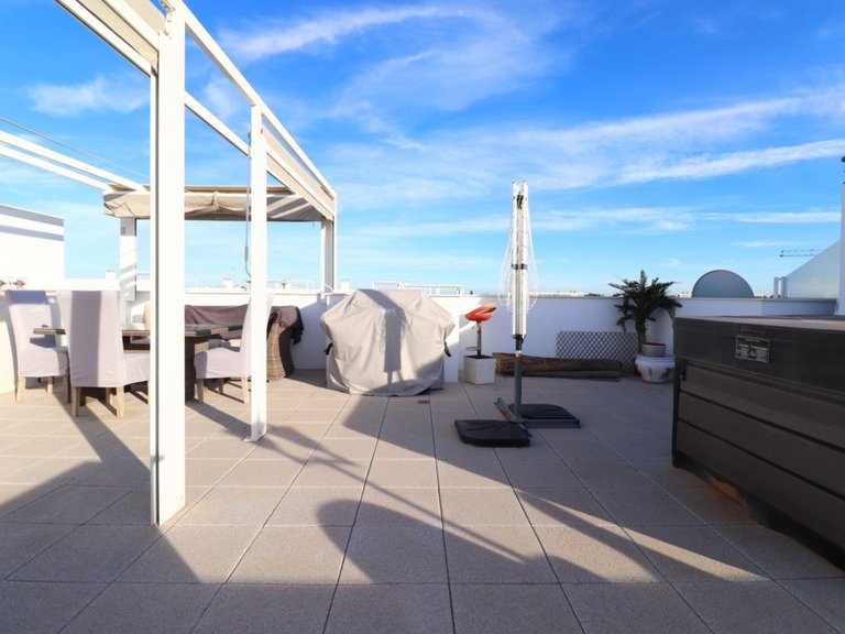 Apartment for Sale in Los Montesinos, Alicante 20