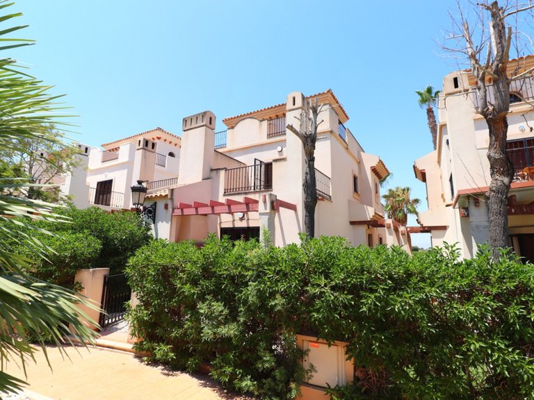 Villa for Sale in Algorfa, Alicante 28