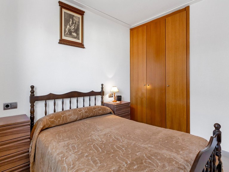 Apartment for Sale in Torrevieja, Alicante 18