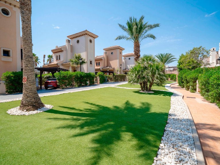 Villa for Sale in Algorfa, Alicante 45