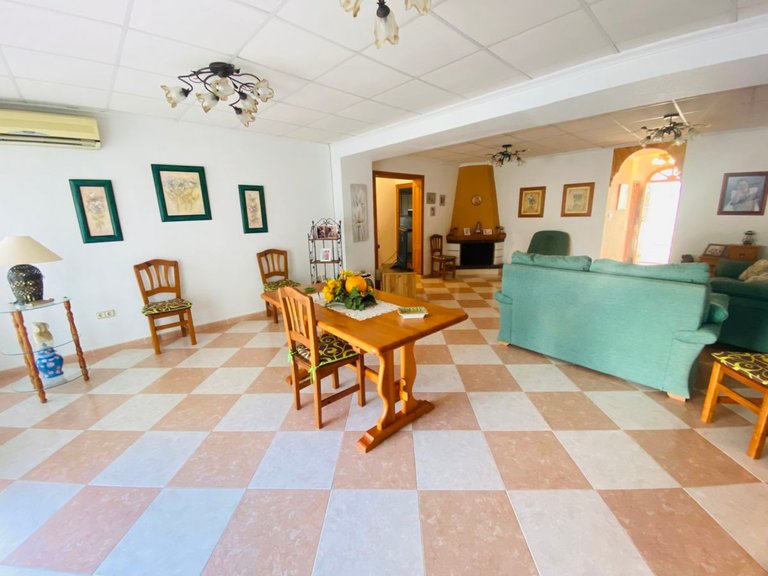 Villa for Sale in Algorfa, Alicante 5